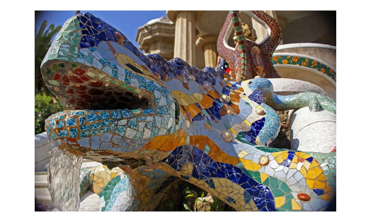 Atic Gaudi-Gracia Apartment Barcelona