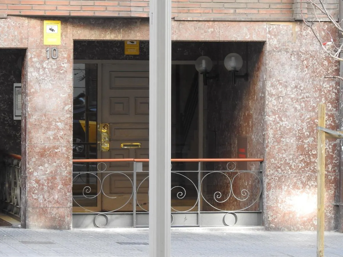 Atic Gaudi-Gracia Appartement Barcelona Spanje