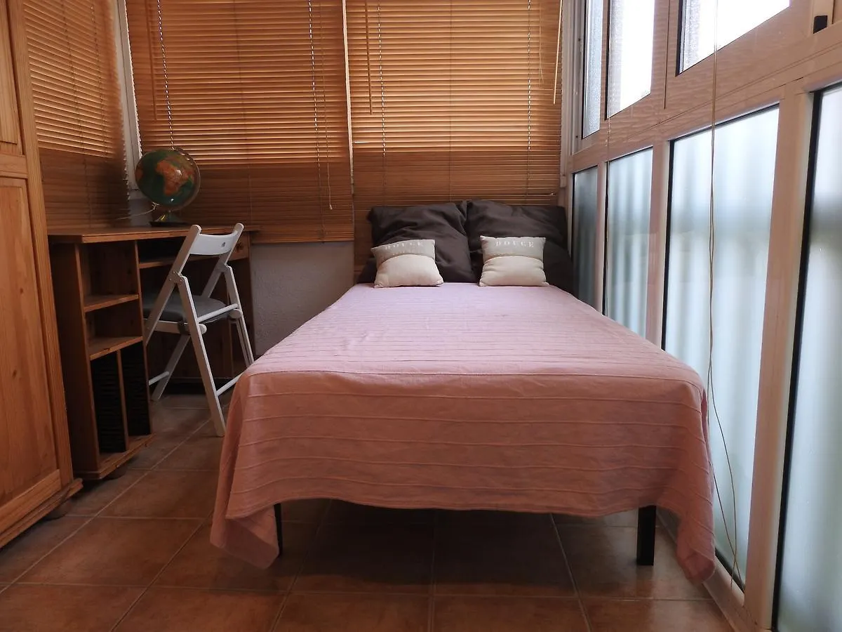 Atic Gaudi-Gracia Apartment Barcelona